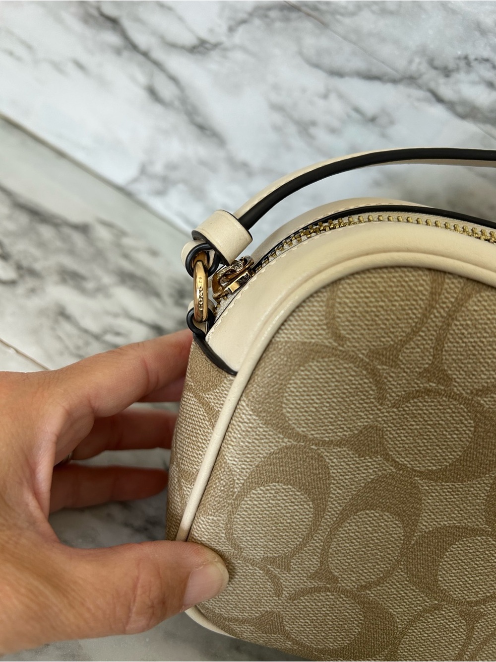 Coach Mini Jamie Camera Bag In Signature Canvas in light khaki / chalk white - Picture 4 of 11